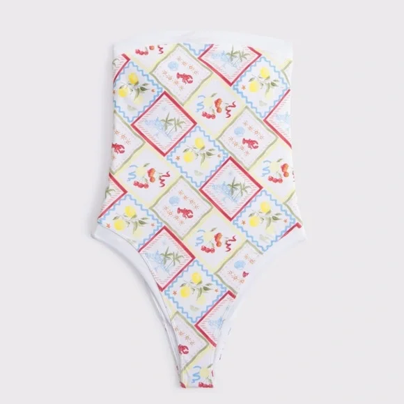 cheeky one-piece swimsuit - Picture 12 of 12